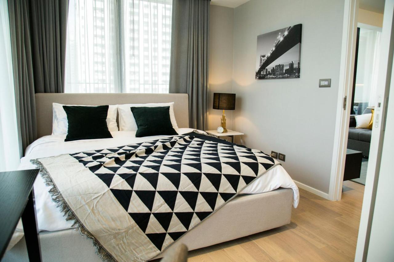 Apartamento Sukhumvit 11#Luxury#Pool#Gym#Bts Nana&Mrt Sukhumvit#1Br#Max2Ppl Bangkok Exterior foto
