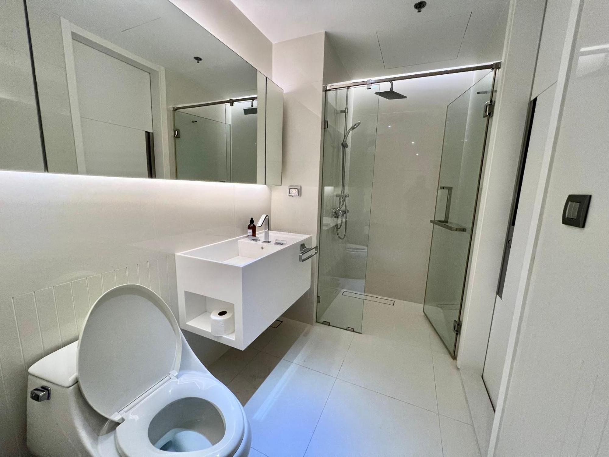 Apartamento Sukhumvit 11#Luxury#Pool#Gym#Bts Nana&Mrt Sukhumvit#1Br#Max2Ppl Bangkok Exterior foto