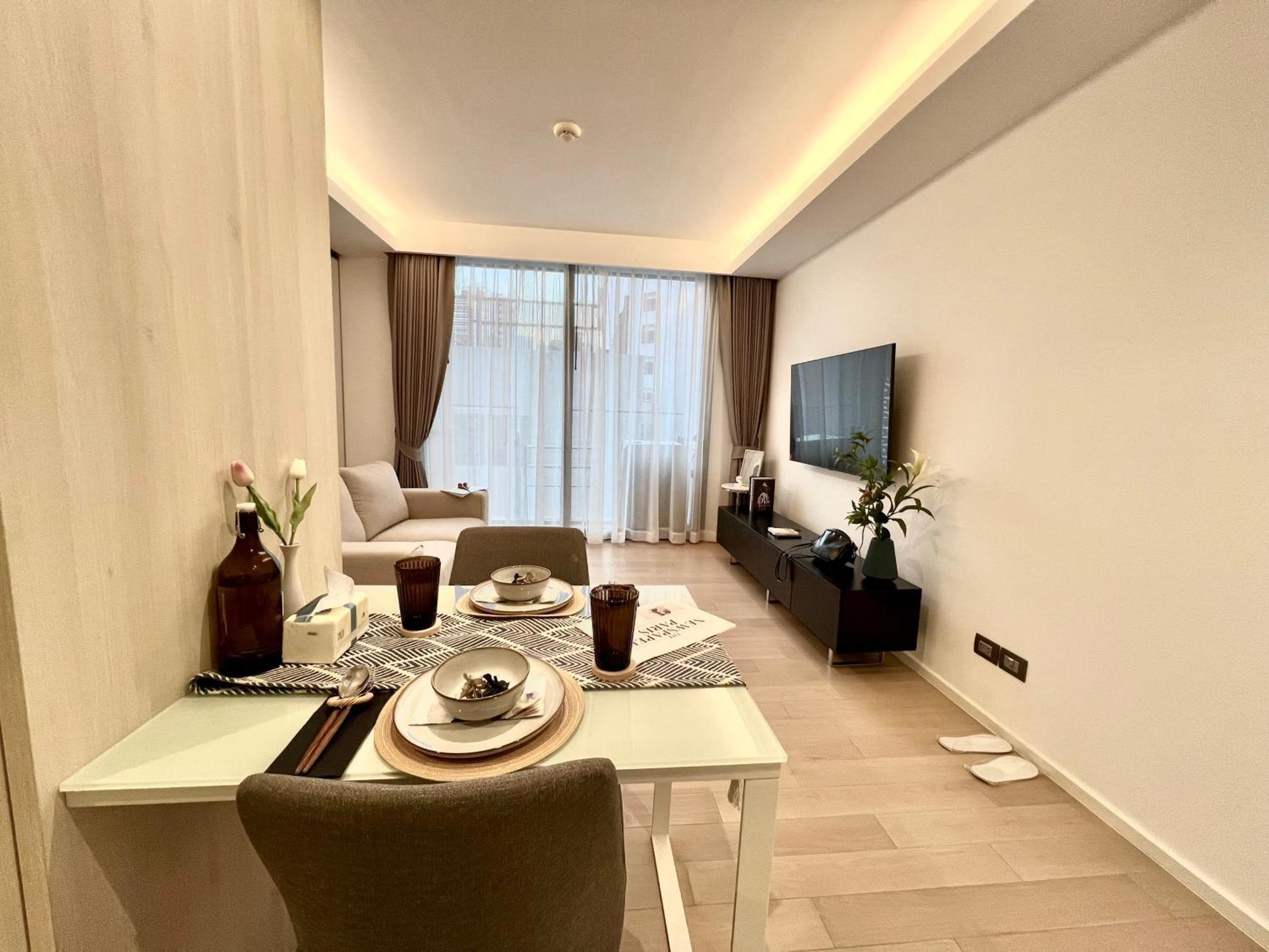 Apartamento Sukhumvit 11#Luxury#Pool#Gym#Bts Nana&Mrt Sukhumvit#1Br#Max2Ppl Bangkok Exterior foto