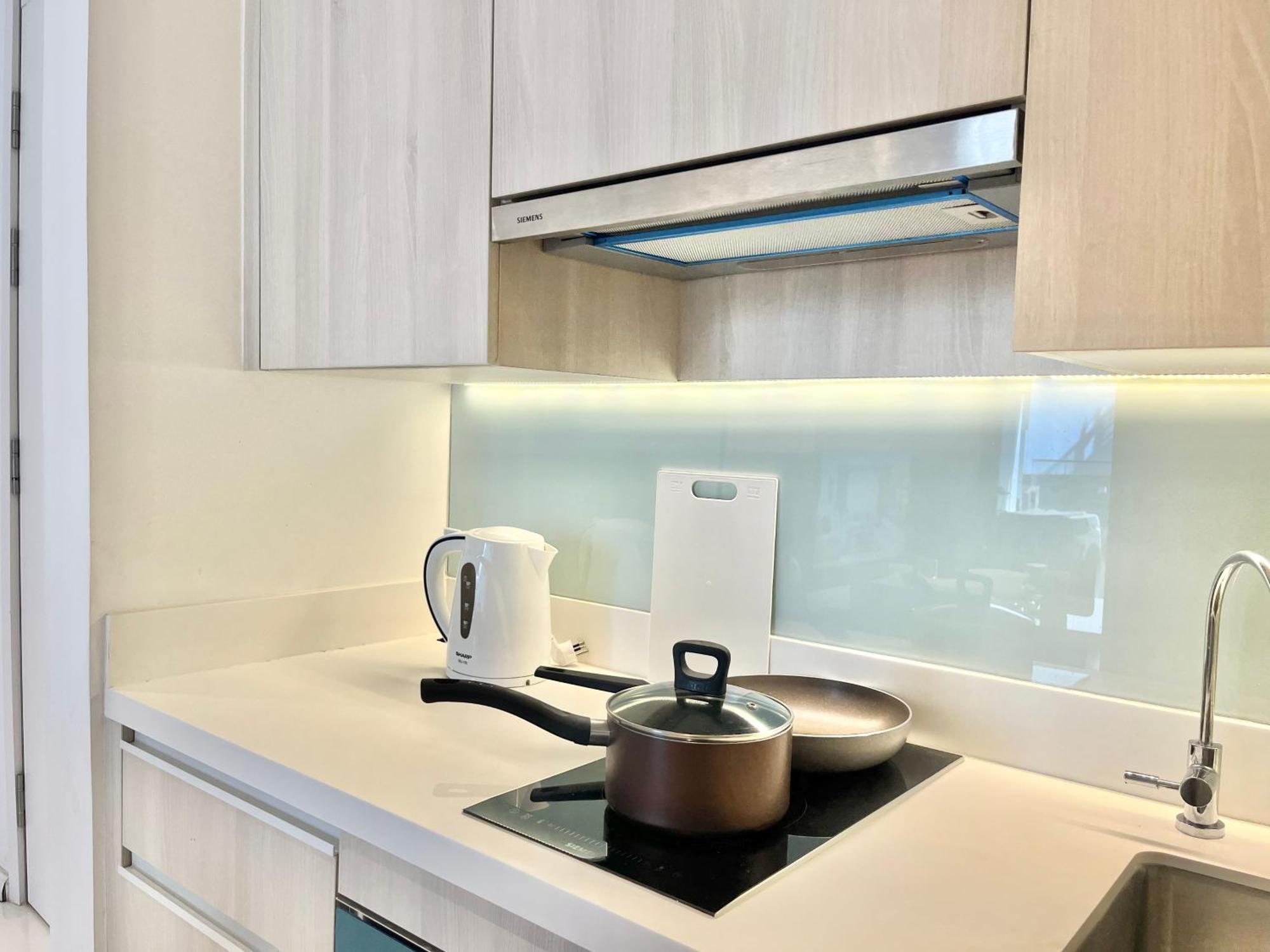 Apartamento Sukhumvit 11#Luxury#Pool#Gym#Bts Nana&Mrt Sukhumvit#1Br#Max2Ppl Bangkok Exterior foto